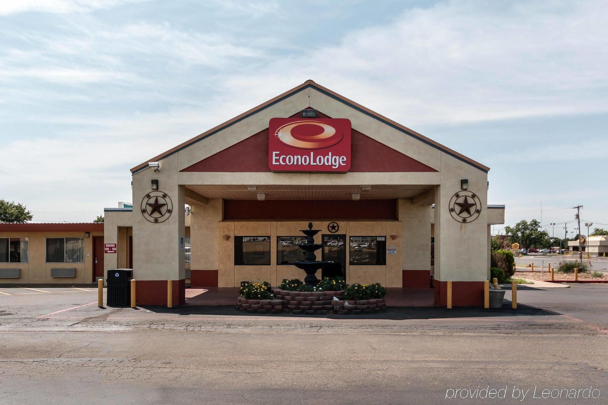 Lone Star Inn Lubbock Exterior photo