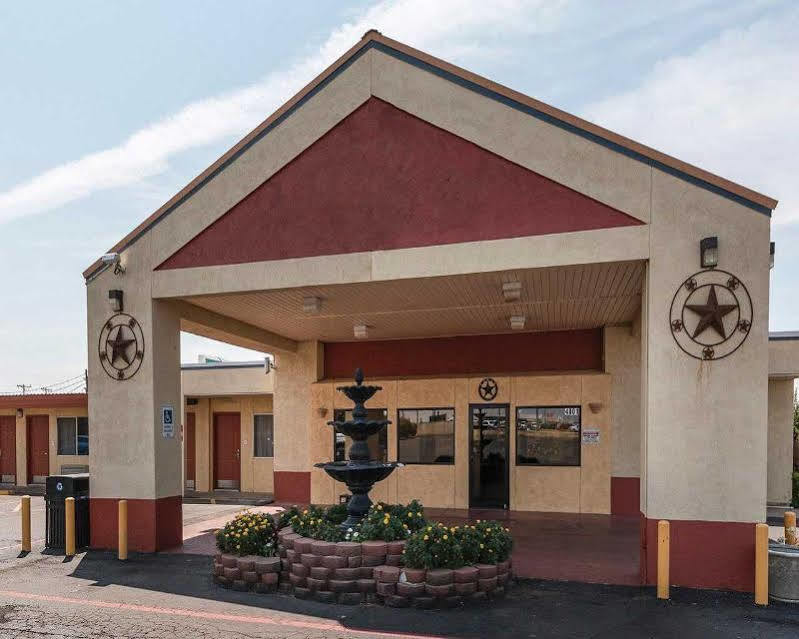 Lone Star Inn Lubbock Exterior photo